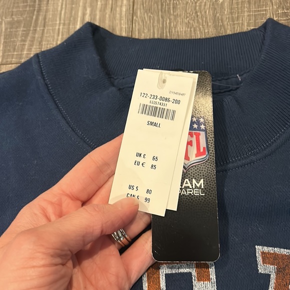 Abercrombie and Fitch Chicago Bears sweatshirt - Picture 2 of 3